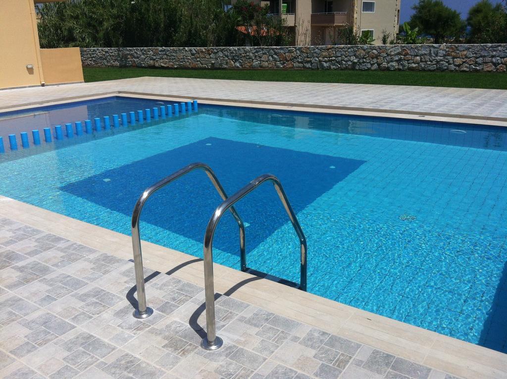 Gerona Mare Apartments Gerani  Exterior foto